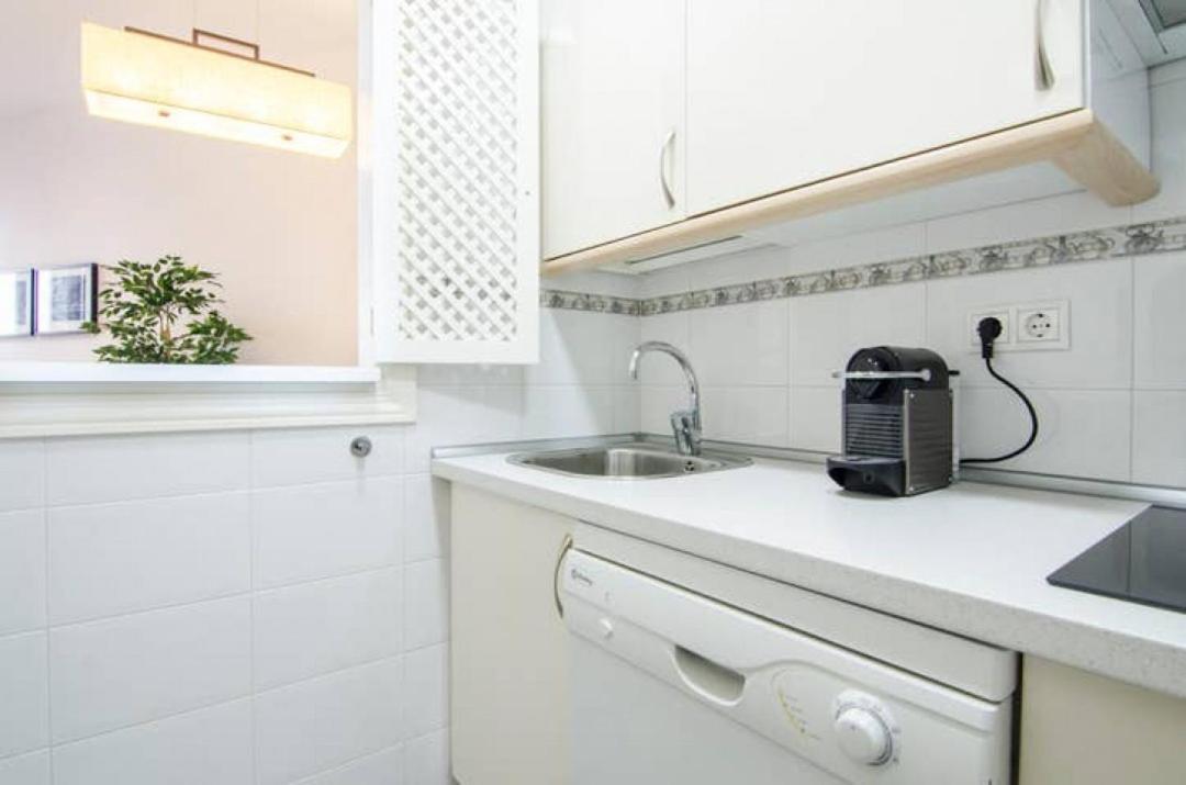Apartament Cruz 19 Madryt Zewnętrze zdjęcie